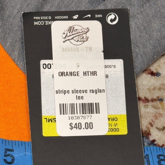 NWT Nike Tennessee Orange and Gray 3/4 Length Raglan Shirt Women’s Small - Picture 12 of 12